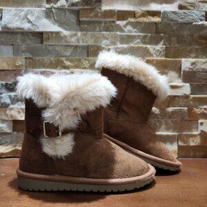 Buckle Fauz Suede Boots in Brown/ Tan Size 8